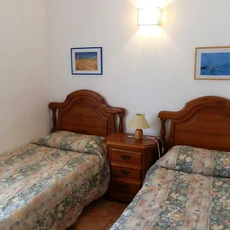 Vacaciones Frente Al Mar: Casa Con Wifi, Aire Opcional, Mascotas Bienvenidas Y Playa Perros - Es-184-24 * Riumar