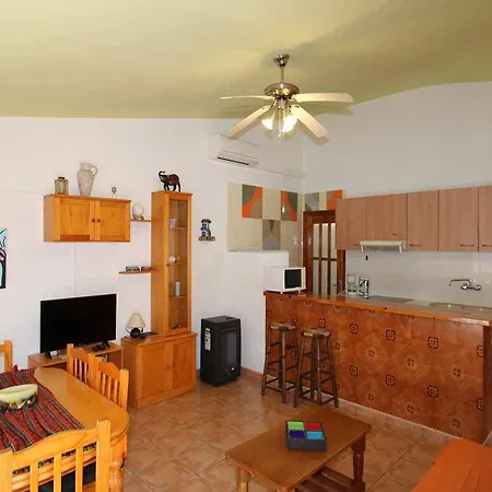Vacaciones Frente Al Mar: Casa Con Wifi, Aire Opcional, Mascotas Bienvenidas Y Playa Perros - Es-184-24 * Riumar