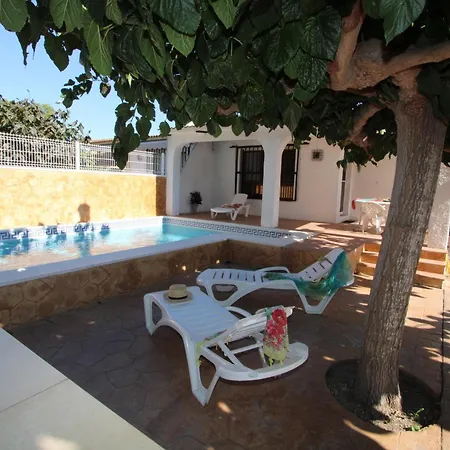 Holiday home Vacaciones Frente Al Mar: Casa Con Wifi, Aire Opcional, Mascotas Bienvenidas Y Playa Perros - Es-184-24 *