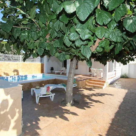 Holiday home Vacaciones Frente Al Mar: Casa Con Wifi, Aire Opcional, Mascotas Bienvenidas Y Playa Perros - Es-184-24 Riumar