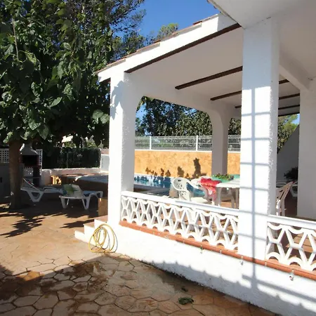 Vacaciones Frente Al Mar: Casa Con Wifi, Aire Opcional, Mascotas Bienvenidas Y Playa Perros - Es-184-24 *